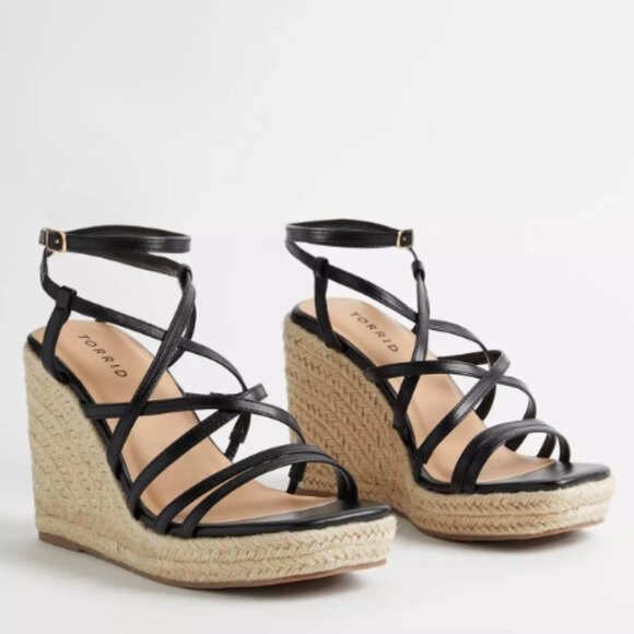 Laceup Strappy Platform Wedge (WW) - Picture 5 of 6